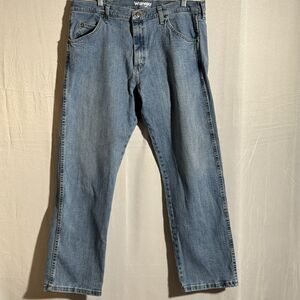 Wrangler Relaxed Fit Jeans 36x30 Straight Leg Medium Wash Denim Western Casual
